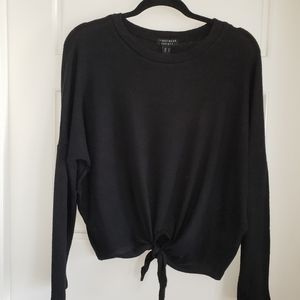 Streetwear Society black sweater tie at the front